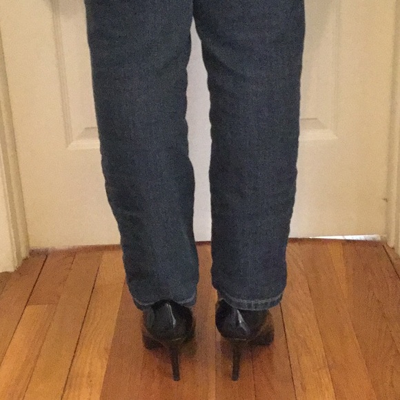 BCBG black patent pumps - Picture 3 of 7